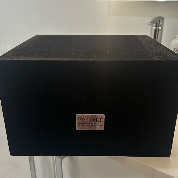 Predire Paris LED Mask - Picture 3 of 5